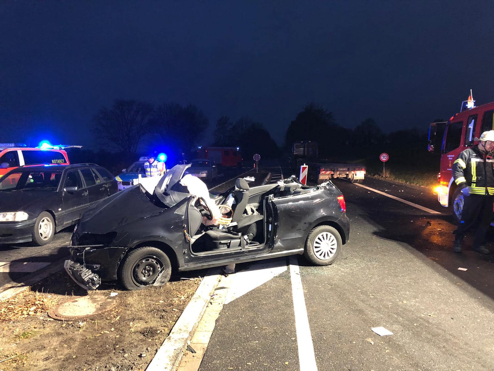 B 58: Schwerer Verkehrsunfall Zwischen PKW Und LKW - Mein Wadersloh